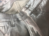 Lapisan kain PU denim untuk wanita celana jeans jaket warna perak emas biru warna merah muda custom made in China