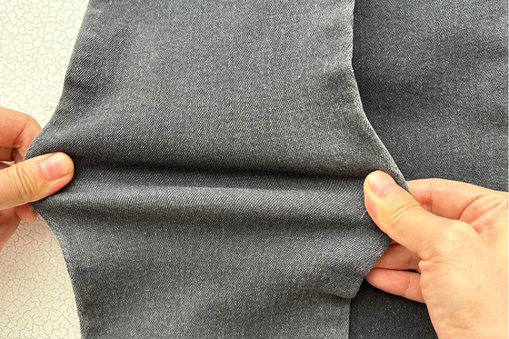 10 Oz Harga kompetitif Harga tajam Warna abu-abu Untuk Pria Jean Stretch Kain Denim Dari Pabrik China