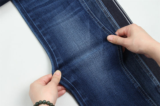 Kain denim khusus tenun dengan warp Slub Berat untuk pria Jeans Polyester kapas Spandex Kain denim